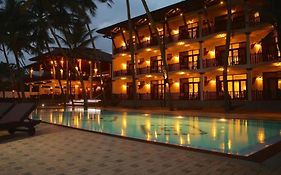 Whispering Palms Hotel